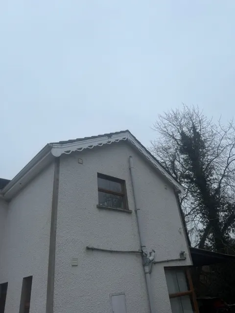 Dry verge installation in Enniskillen, photograph 1