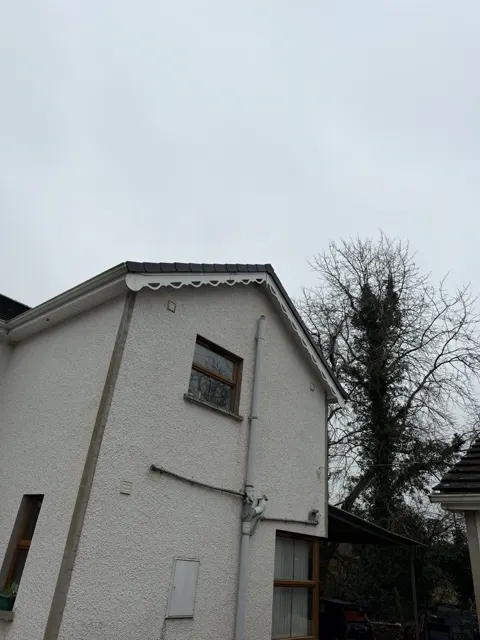 Dry verge installation in Enniskillen, photograph 2