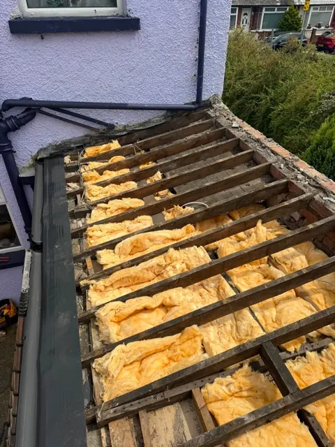 Lean to roof renewal, photograph 4