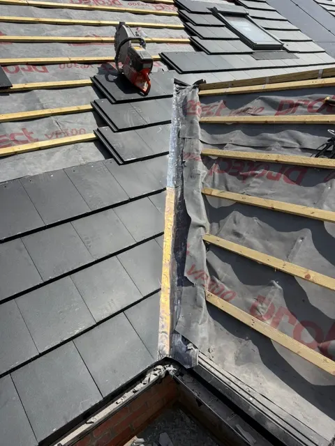 New build roofing in progress, photograph 5