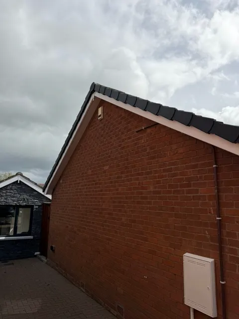 New dry verge installation, photograph 1