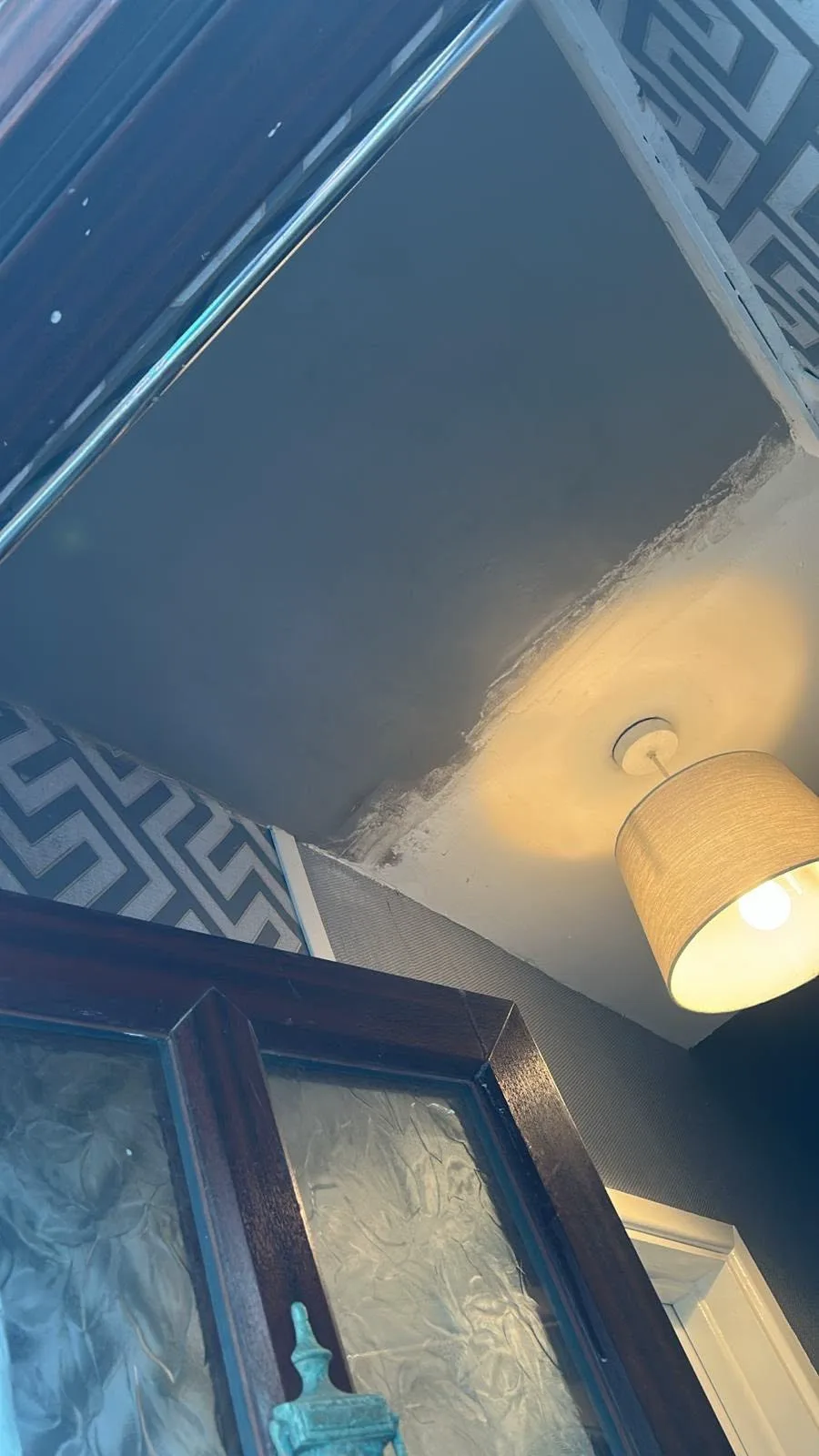 Ceiling plastering