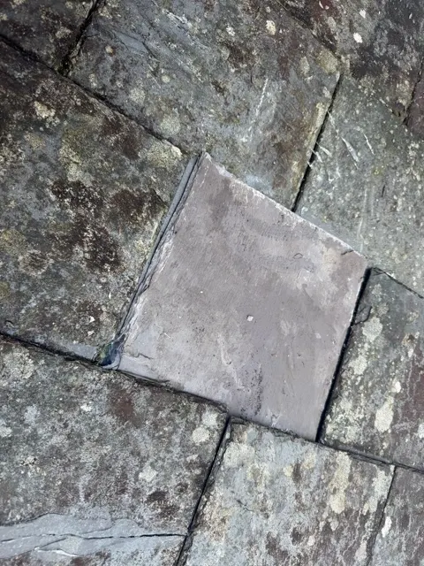 Slate repairs and gutter maintenance, photograph 5